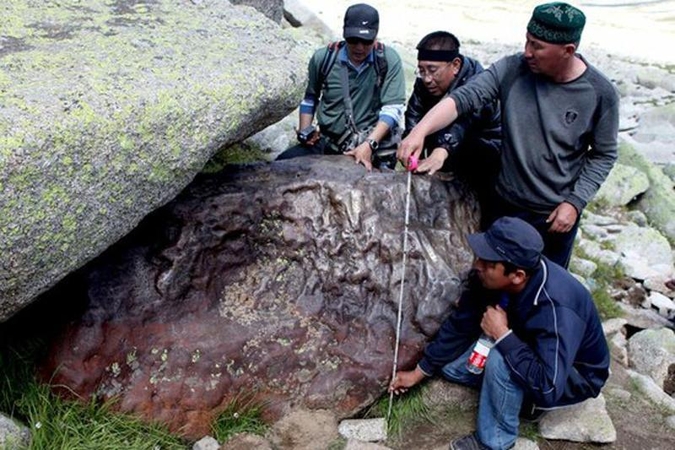 Kinijoje aptiktas didžiulis meteoritas