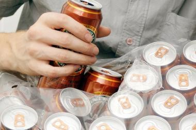 Liberalsąjūdiečiai neatsisako minties leisti prekiauti alkoholiu iki vidurnakčio