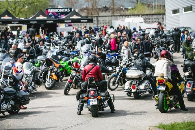 Kauno policija žada auklėti chuliganiškus motociklininkus