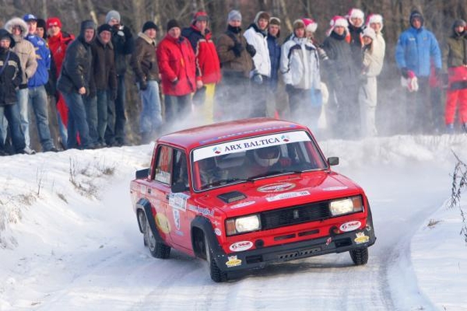 „Halls Winter Rally 2010“ dalyvių laukia 12 greičio ruožų