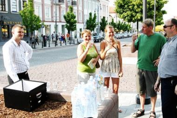 Savaitgalį geriamas vanduo bus dalinamas sostinės centre ir Senamiestyje