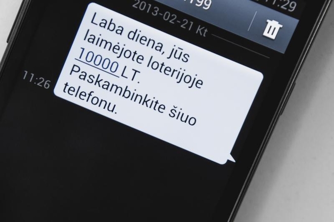Telefoniniai sukčiai pernai iš gyventojų išviliojo apie 3 mln. litų