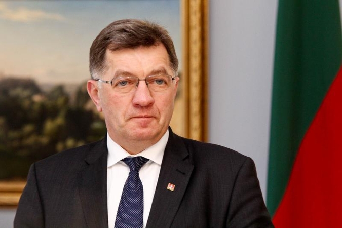 Premjeras muistosi dėl interesus supainiojusio A. Zarembos