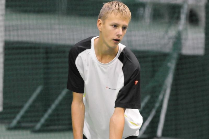 L.Mugevičius pasiekė vienetų ketvirtfinalį ir dvejetų pusfinalį