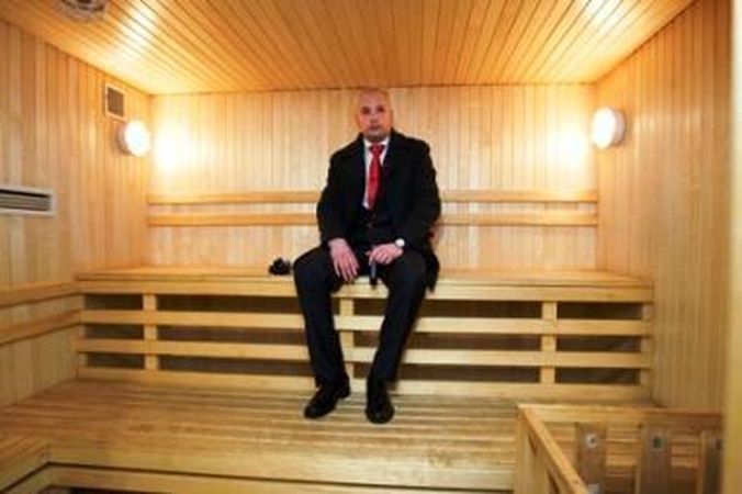 Seimo vairuotojai valdiškoje pirtyje orgijų nekelia