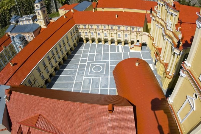 Vilniaus universitetas skelbia 2013 metų priėmimo taisykles