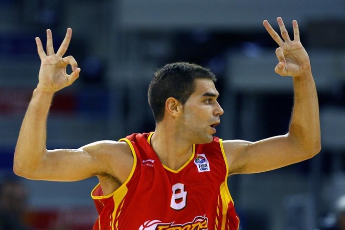 „Olympiacos“ domisi J.M.Calderonu ir G.Hillu