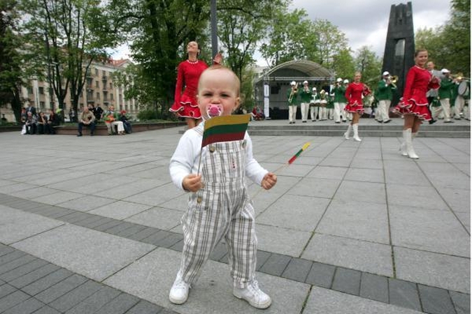 Tarptautinėje arenoje Lietuvai atstovauja daugiausia "vidutiniokai"