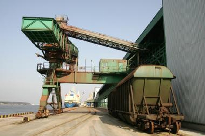 Rusija dalį krovinių nori nukreipti aplenkdama Klaipėdą 