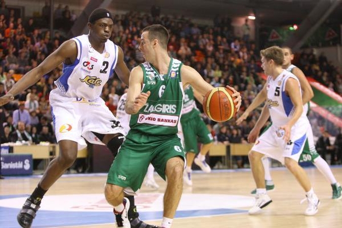 Kauno sporto halėje „Žalgiris“ sutriuškino „Kalevą“ 