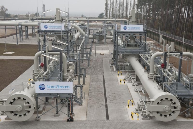 „Nord Stream“ vamzdynu transportuoti dujas pigiau, nei per Ukrainą