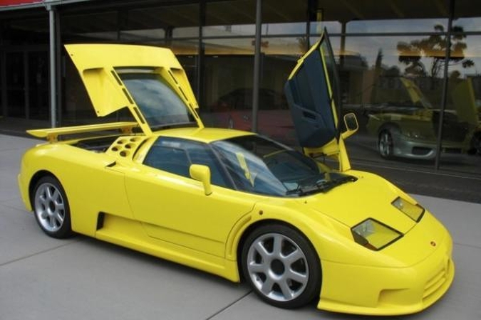 M. Schumacherio „Bugatti“ – aukcione