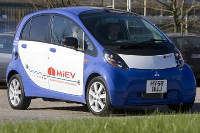 Iki 2020 metų Didžiojoje Britanijoje – 1 mln. elektromobilių