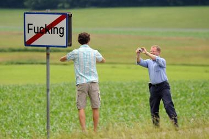 Vokietijos firma apgynė teisę gaminti alų "Fucking Hell"