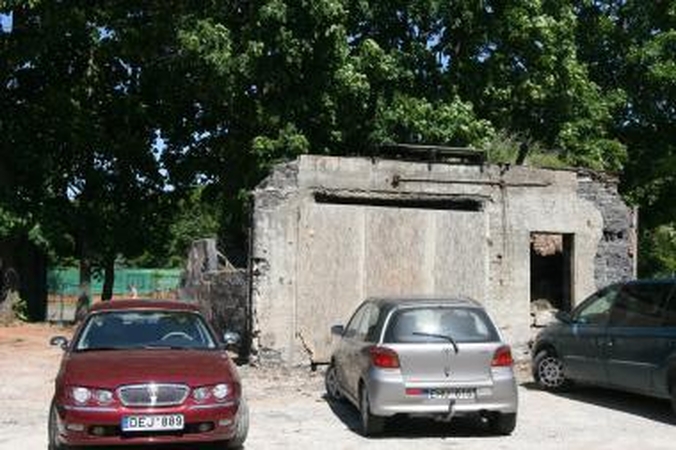 Pavojus vaikams – valdininkams nė motais
