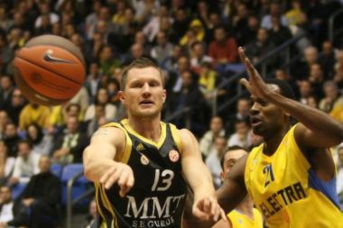 R.Kaukėnas sutarė dėl sutarties su "Montepaschi"