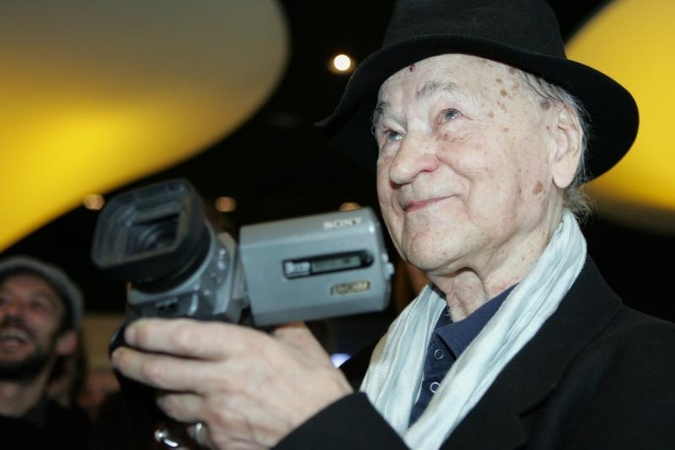 90-metį švenčiantį menininką J.Meką pasveikino prezidentė