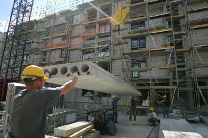 Trečiąjį ketvirtį BVP siekė per 30 mlrd. litų