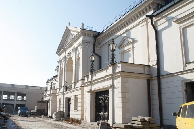 Teatro dieną – ekskursijos į rekonstruojamą Klaipėdos dramos teatrą