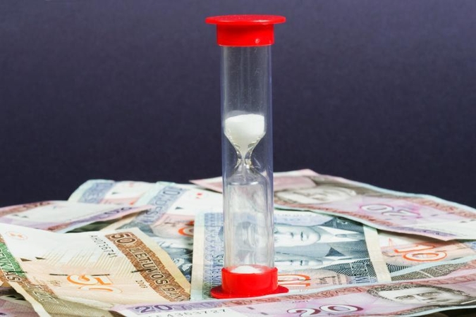 Greitųjų kreditų teikėjai nenori būti prilyginami bankams