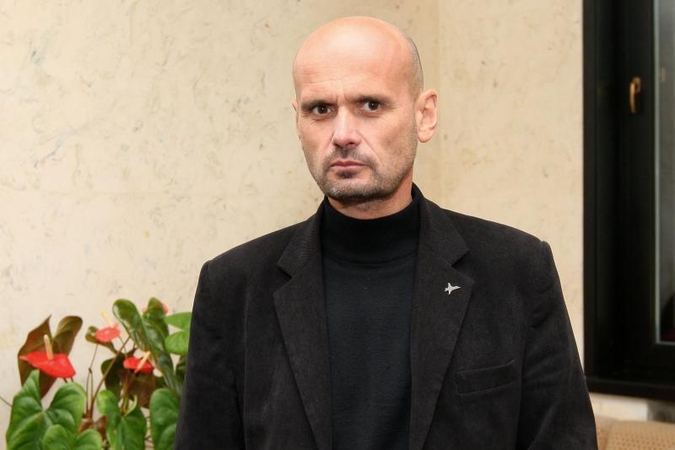 Nei skusta,                      nei lupta
