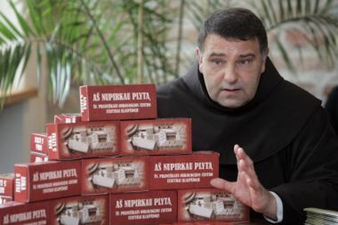 Broliai pranciškonai ir TV3 kviečia prisidėti prie „Vilties telemaratono“