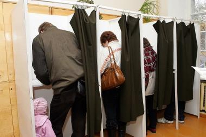 Nušalinta neblaivi komisijos pirmininkė