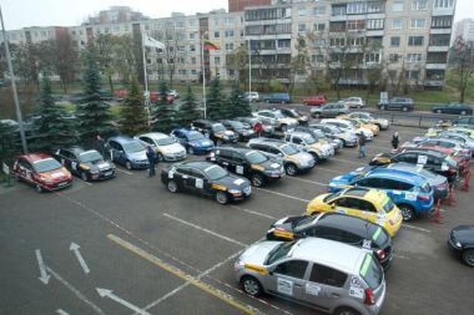„Metų automobilio 2009" konkurse - net 33 dalyviai