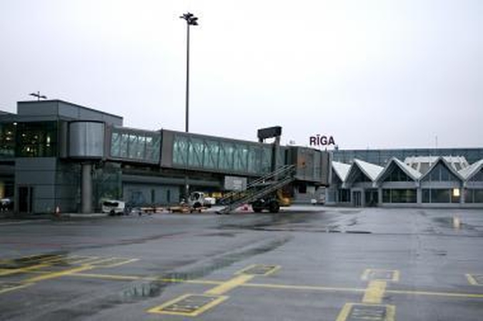 Rygos oro uosto pajamos pernai išaugo dešimtadaliu