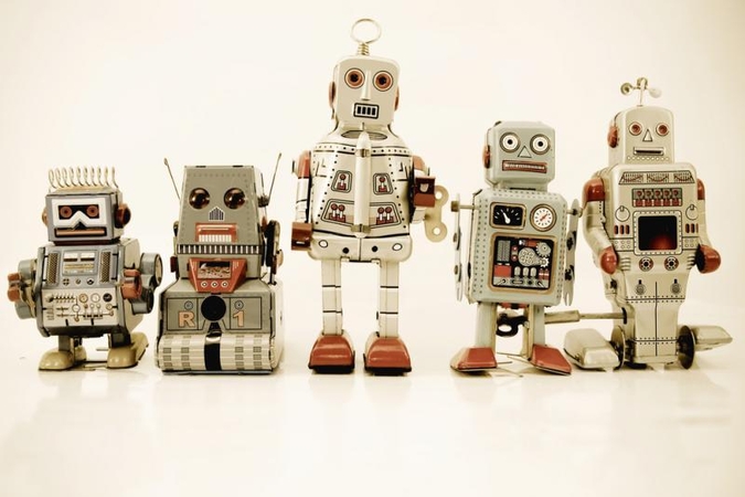 Patentuojamas robotų reprodukcijos mechanizmas