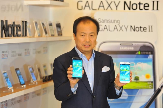 „Samsung“ šiųmetis užmojis - parduoti pusę milijardo telefonų