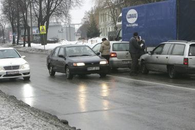 A.Juozapavičiaus prospektui milijonai, kitoms gatvėms - špyga