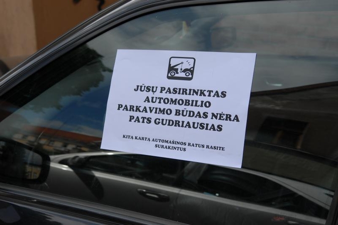 Klaipėdos policija prašo vairuotojų atsitokėti 