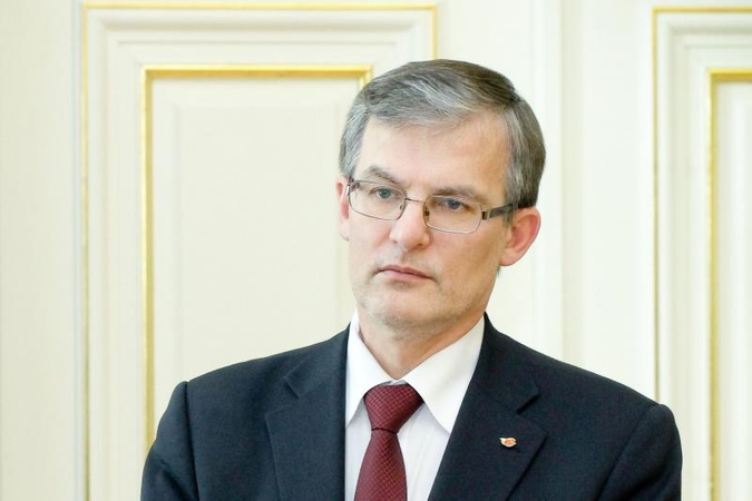 J.Sabatauskas: VU teisininkų pastabos dėl R.Pakso vertos dėmesio