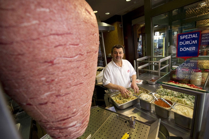 Anglijoje pagamintas brangiausias pasaulyje kebabas