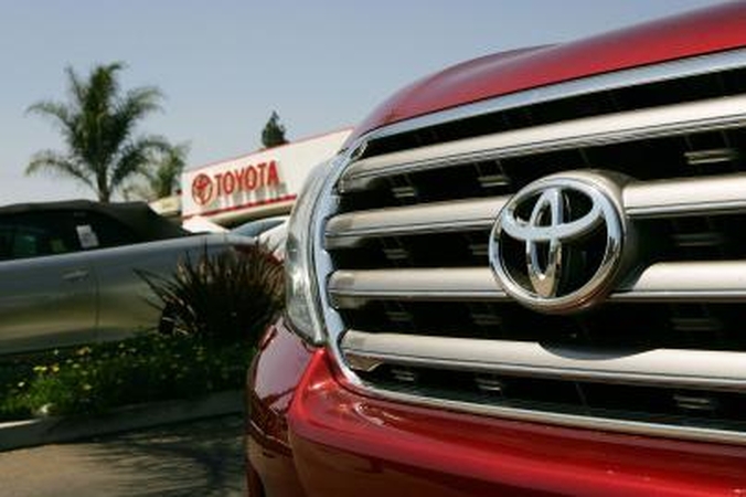 "Toyota" atšaukia 2,2 mln. automobilių