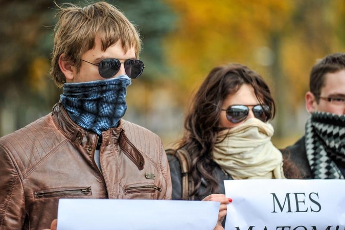 Po Seimo langais – protesto akcija prieš skalūnų dujų gavybą Lietuvoje