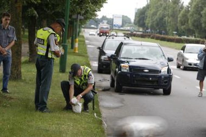 Klaipėdoje žuvo perėjoje mašinos nublokšta moteris (papildyta)  