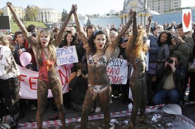 Feministės pavargo nuo politikos