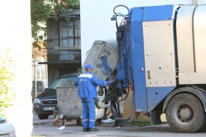 Nauja šiukšlių išvežimo kaina paaiškės iki rugpjūčio vidurio