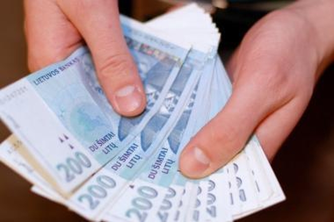 URM iš vizų ir konsulinių paslaugų pernai gavo 42 mln. litų 