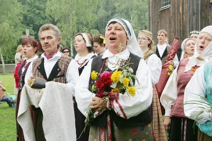 Vasarą laukia tik vienas ilgasis savaitgalis