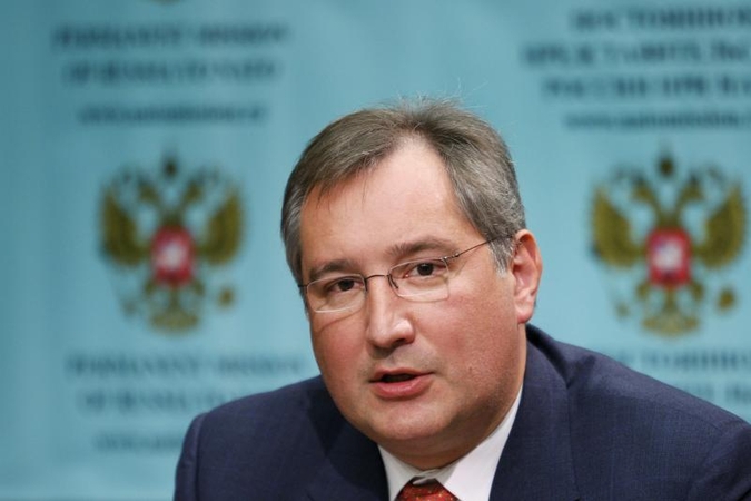 D. Rogozinas: JAV nori apginti Europą nuo "blogų vyrukų"