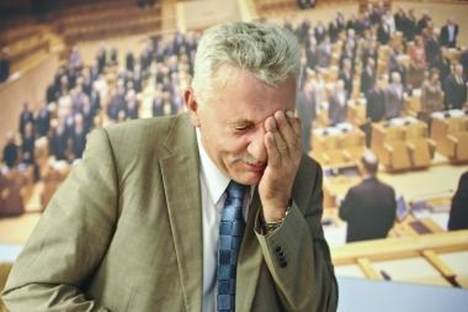 A.Salamakinas: gal mano pasitraukimas padės pagerinti komisijos darbą