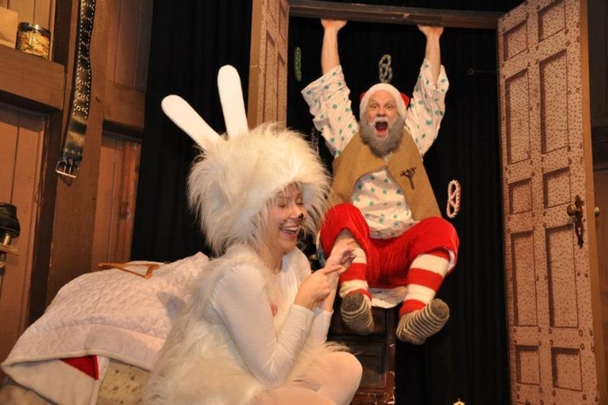 Klaipėdos lėlių teatre įsikūręs Kalėdų Senelis gali sustabdyti laiką