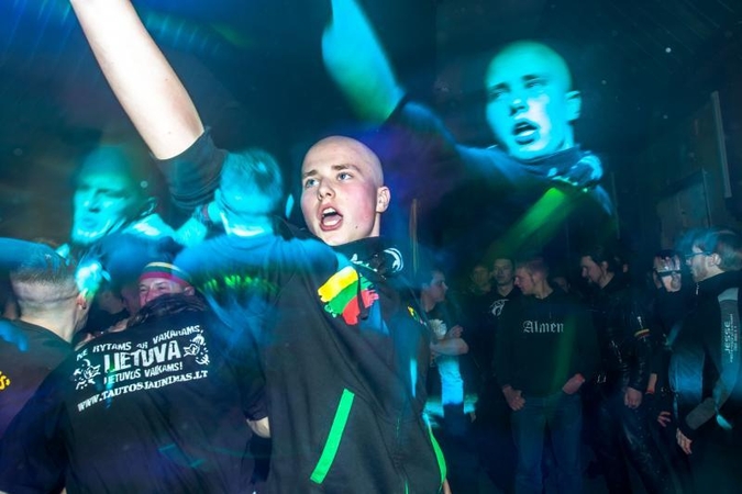 Ant Tauro kalno šventę patriotai nepagailėjo mero A. Zuoko