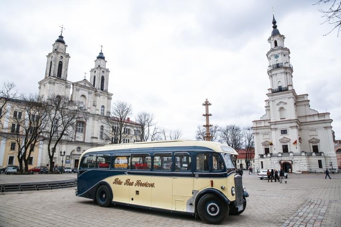 Kauno gatvėmis riedantis autobusas masina ne tik džiazo mylėtojus