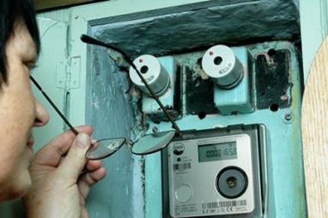 Elektros energijos kainos kitąmet augs mažiau