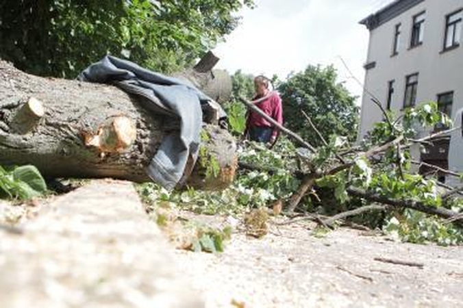 Tik dabar skirti pinigai sumokėti už audros padarinių pašalinimą 
