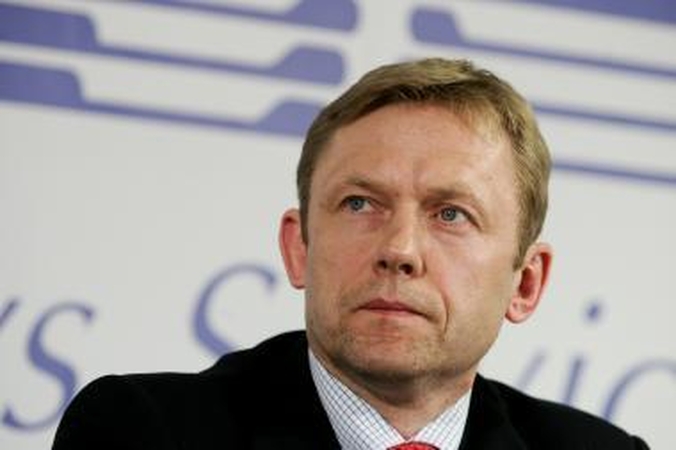 Buvę europarlamentarai priversti prisiminti profesinius įgūdžius 